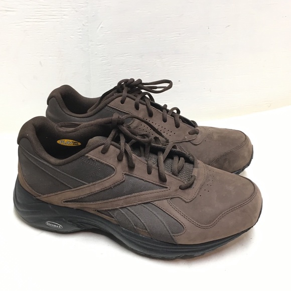 walk ultra 7 dmx max wide men's shoes